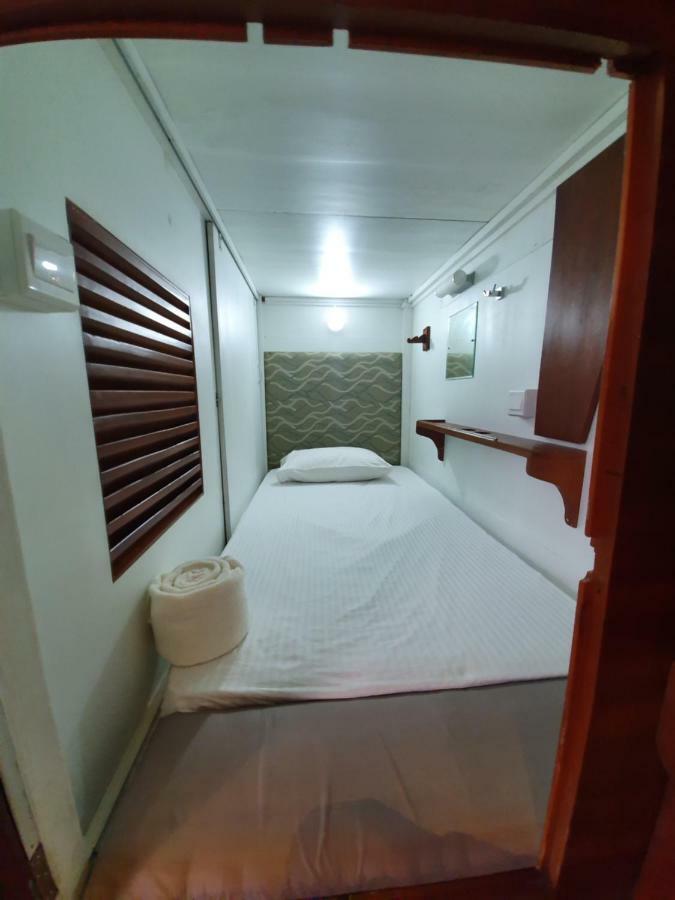 Hotel Bed Station 210 Kandy Exterior foto